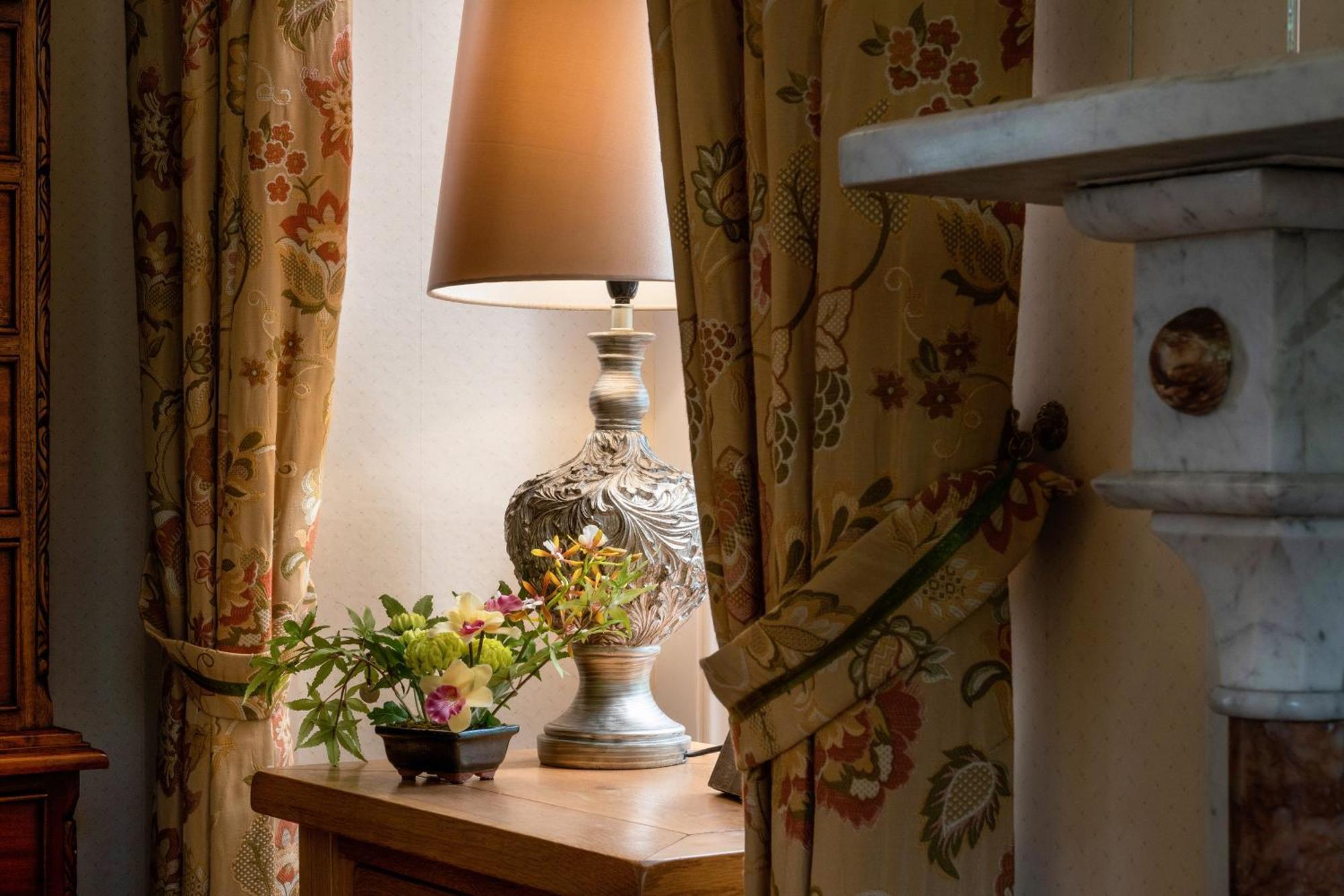 Afon Rhaiadr Country House 돌겔라우 외부 사진